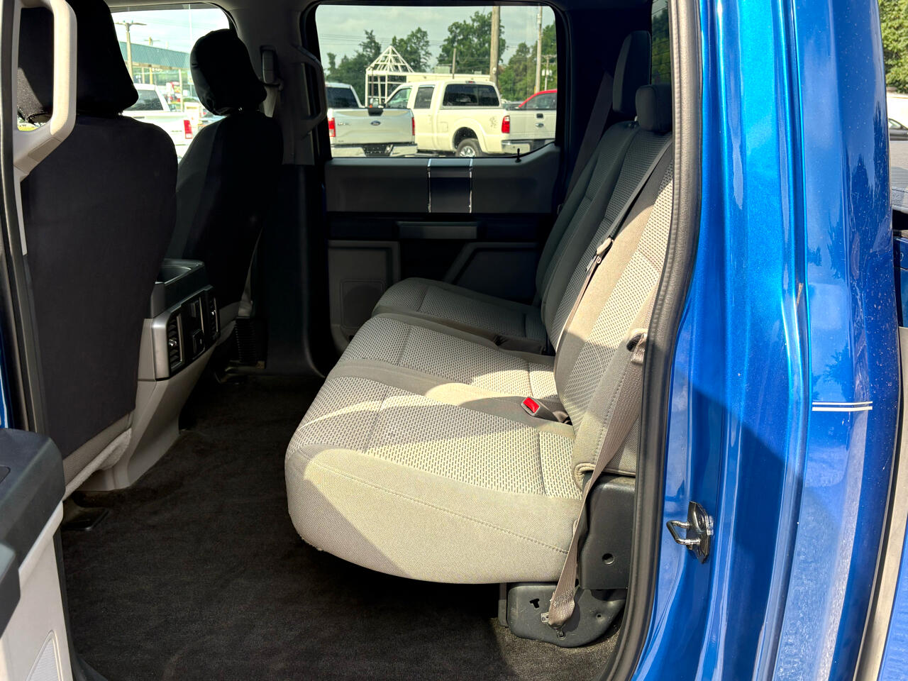 2017 Ford F-150 XLT photo 10
