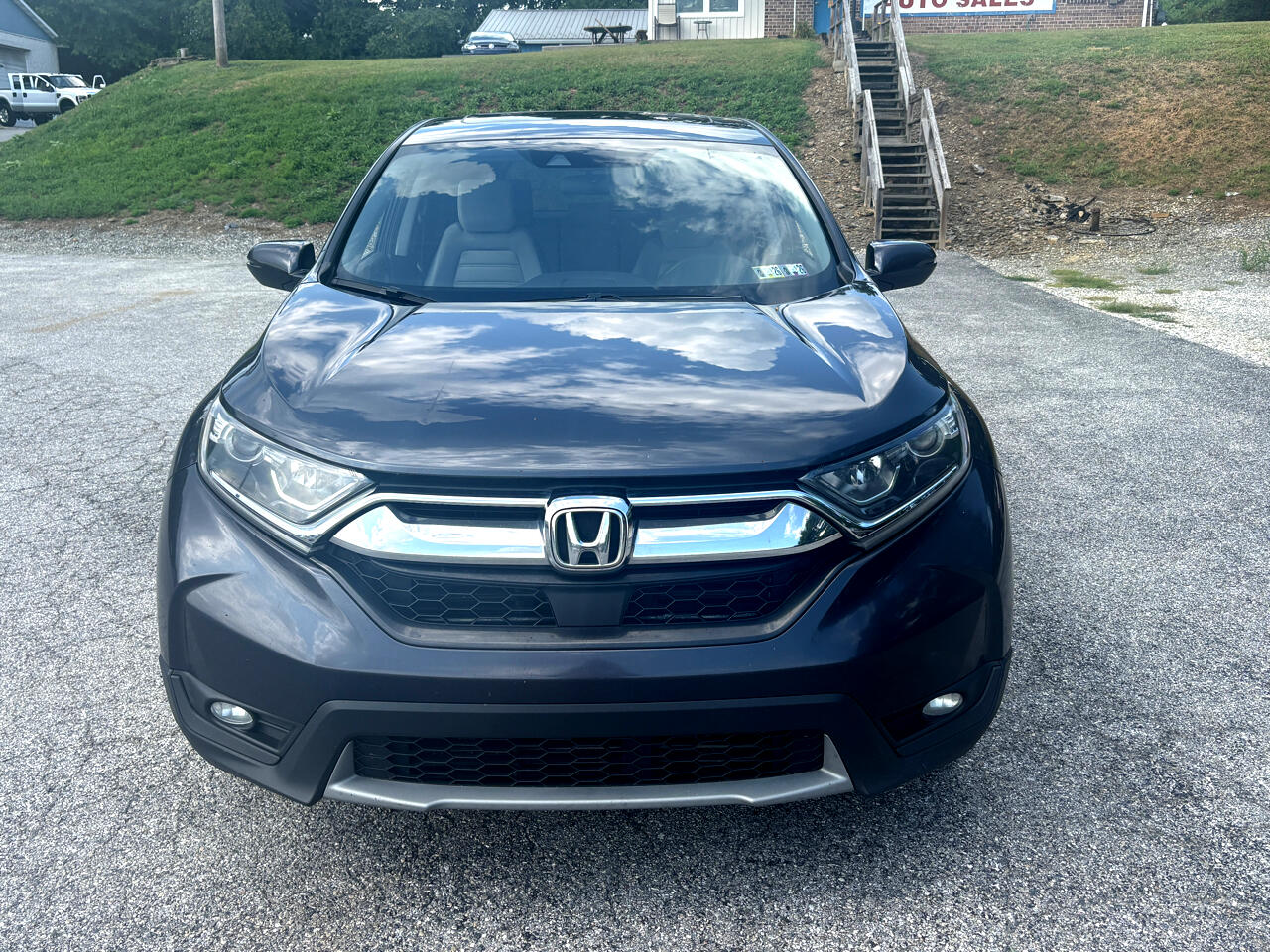 2017 Honda CR-V EX photo 2
