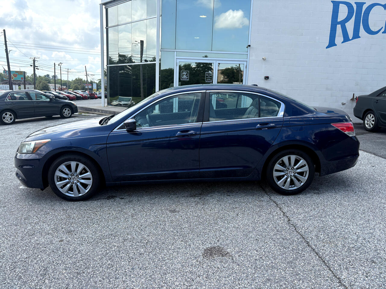 2011 Honda Accord EX-L photo 8