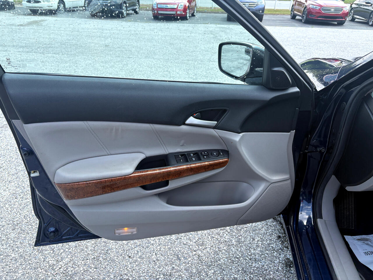 2011 Honda Accord EX-L photo 9