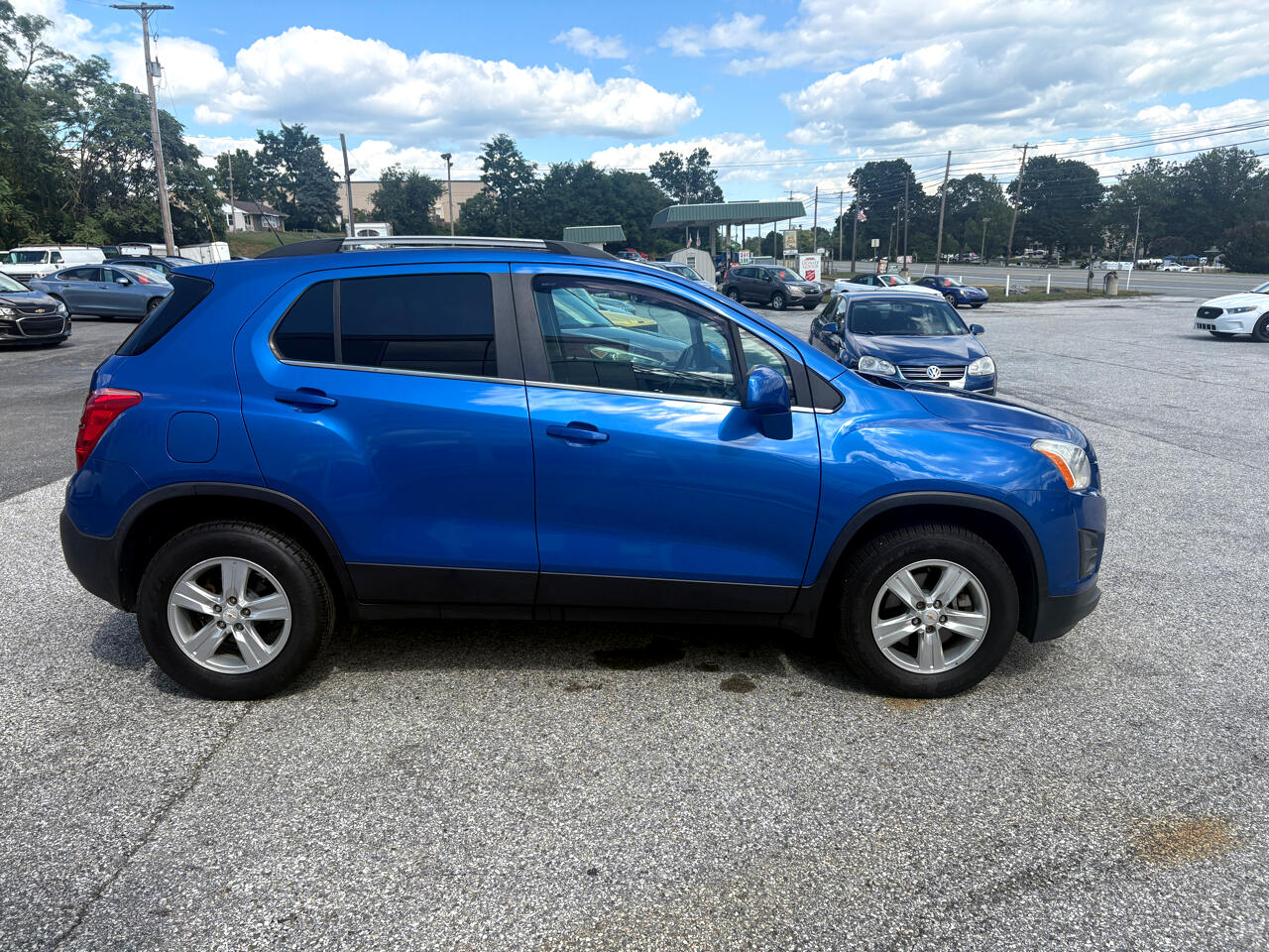 2015 Chevrolet Trax LT photo 2