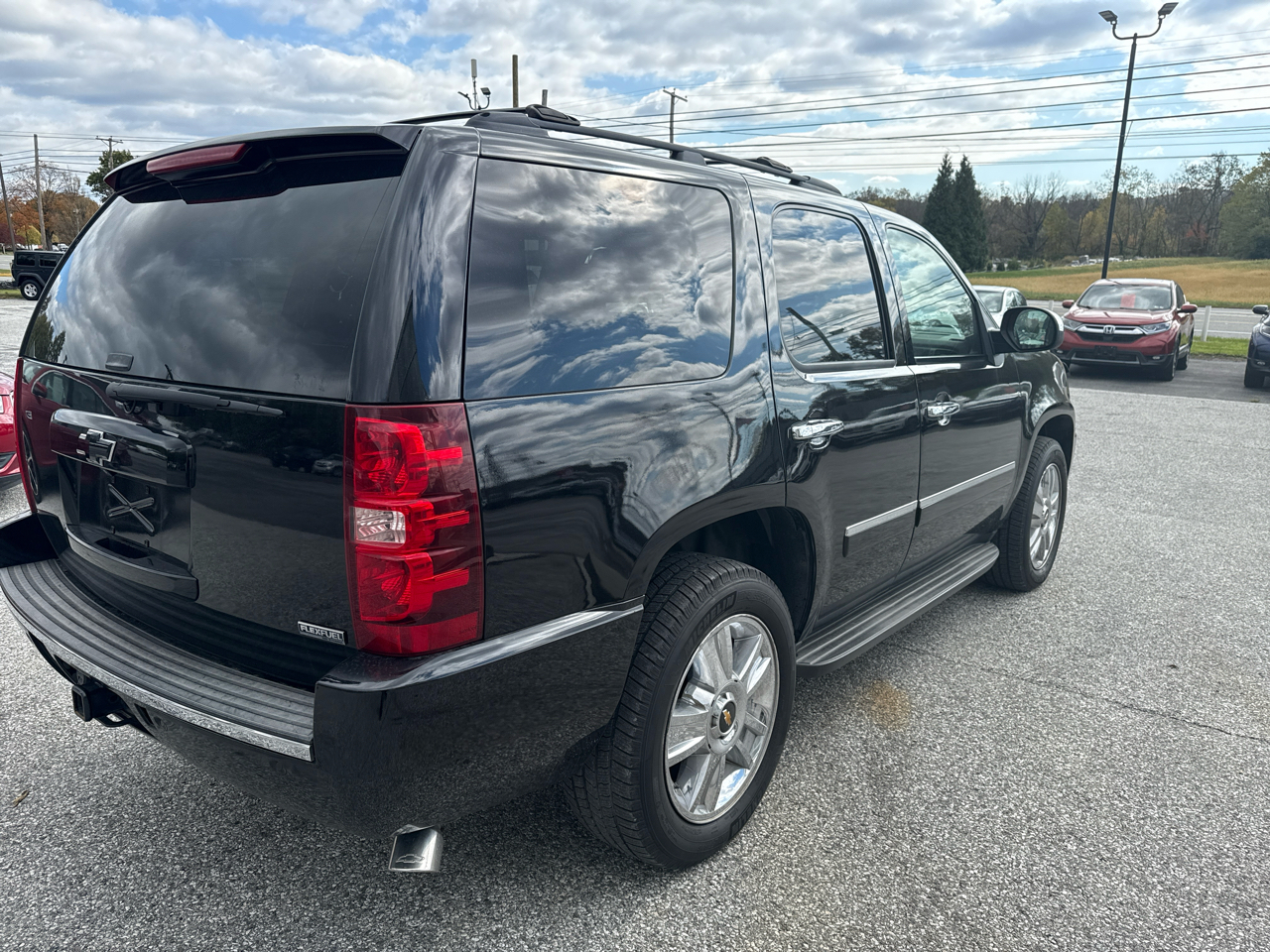 Chevrolet Tahoe 4WD 4dr 1500 LTZ 2009