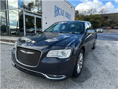 2018 Chrysler 300 