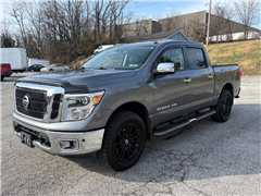 2018 Nissan Titan 