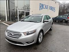 2018 Ford Taurus 