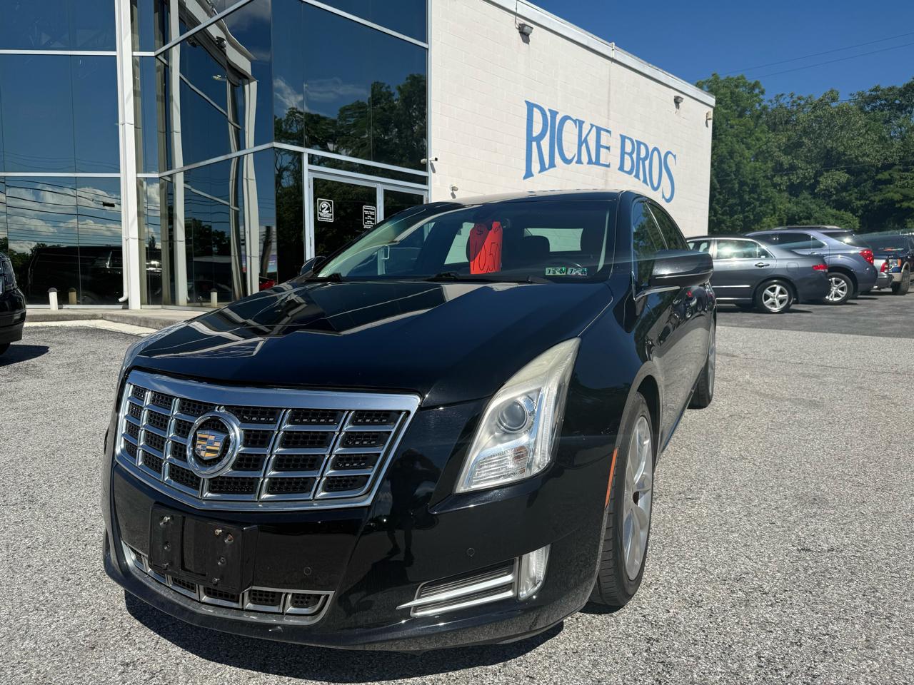 2013 Cadillac XTS 4dr Sdn Luxury FWD