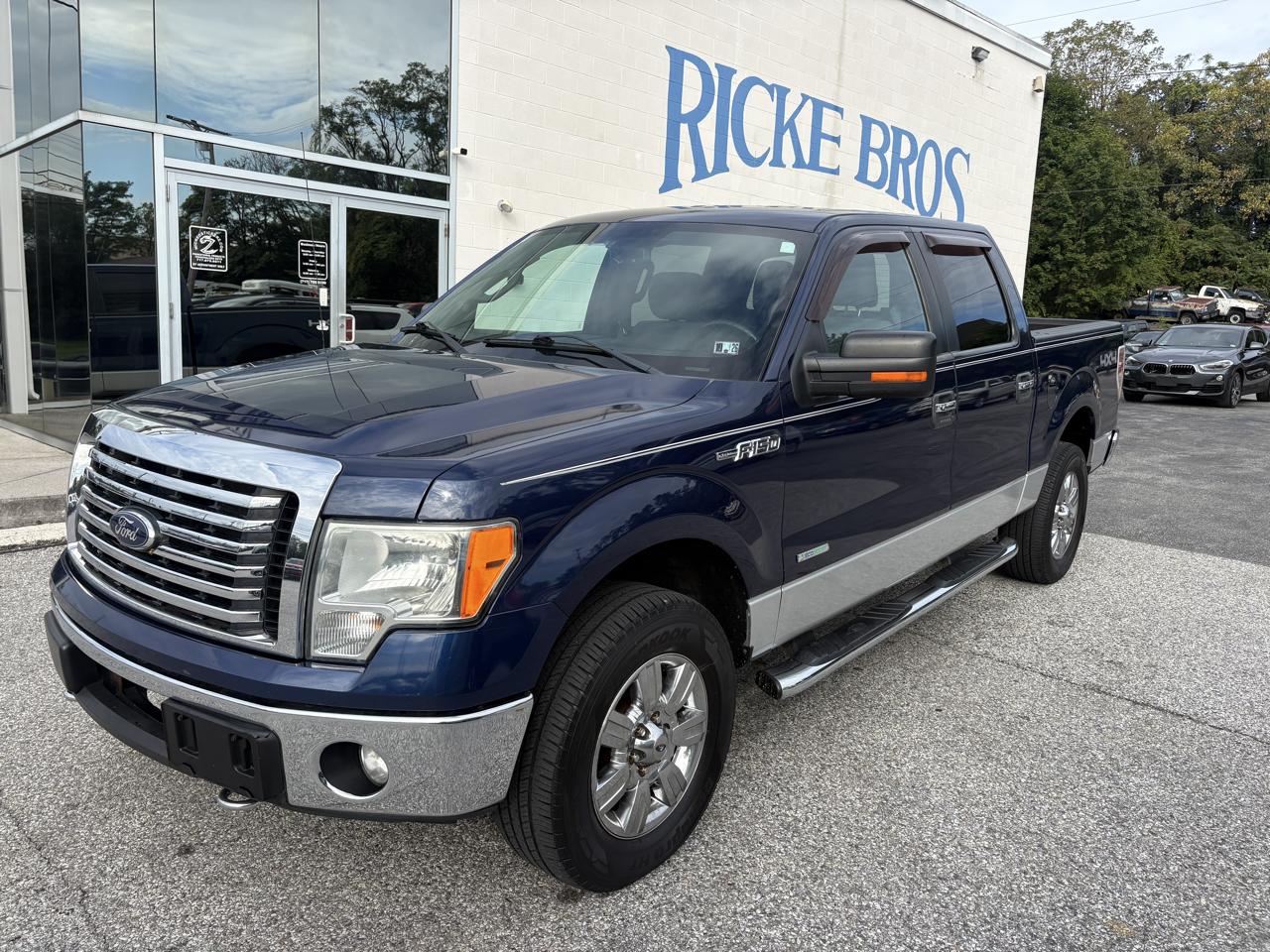2012 Ford F-150 4WD SuperCrew 145" XLT