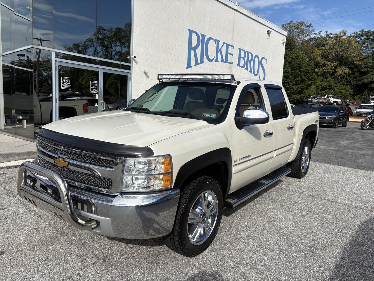 2013 Chevrolet Silverado 1500 4WD Crew Cab 143.5" LT