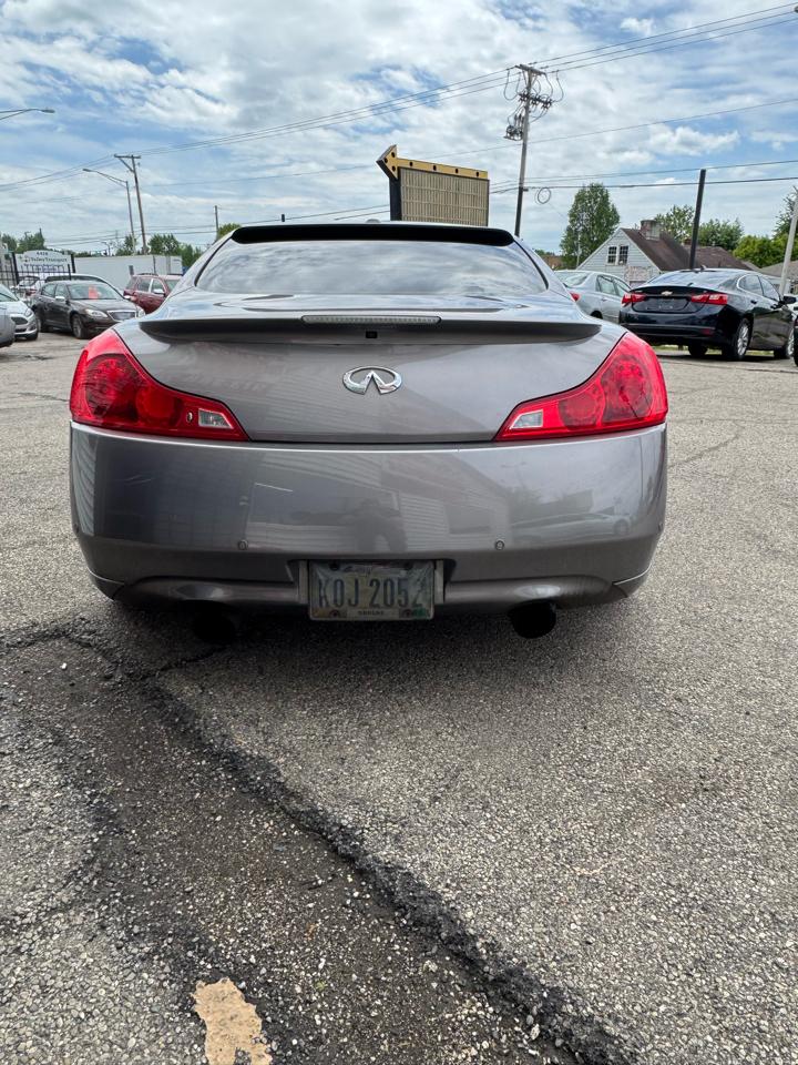 Infiniti G Coupe G37x AWD 2010