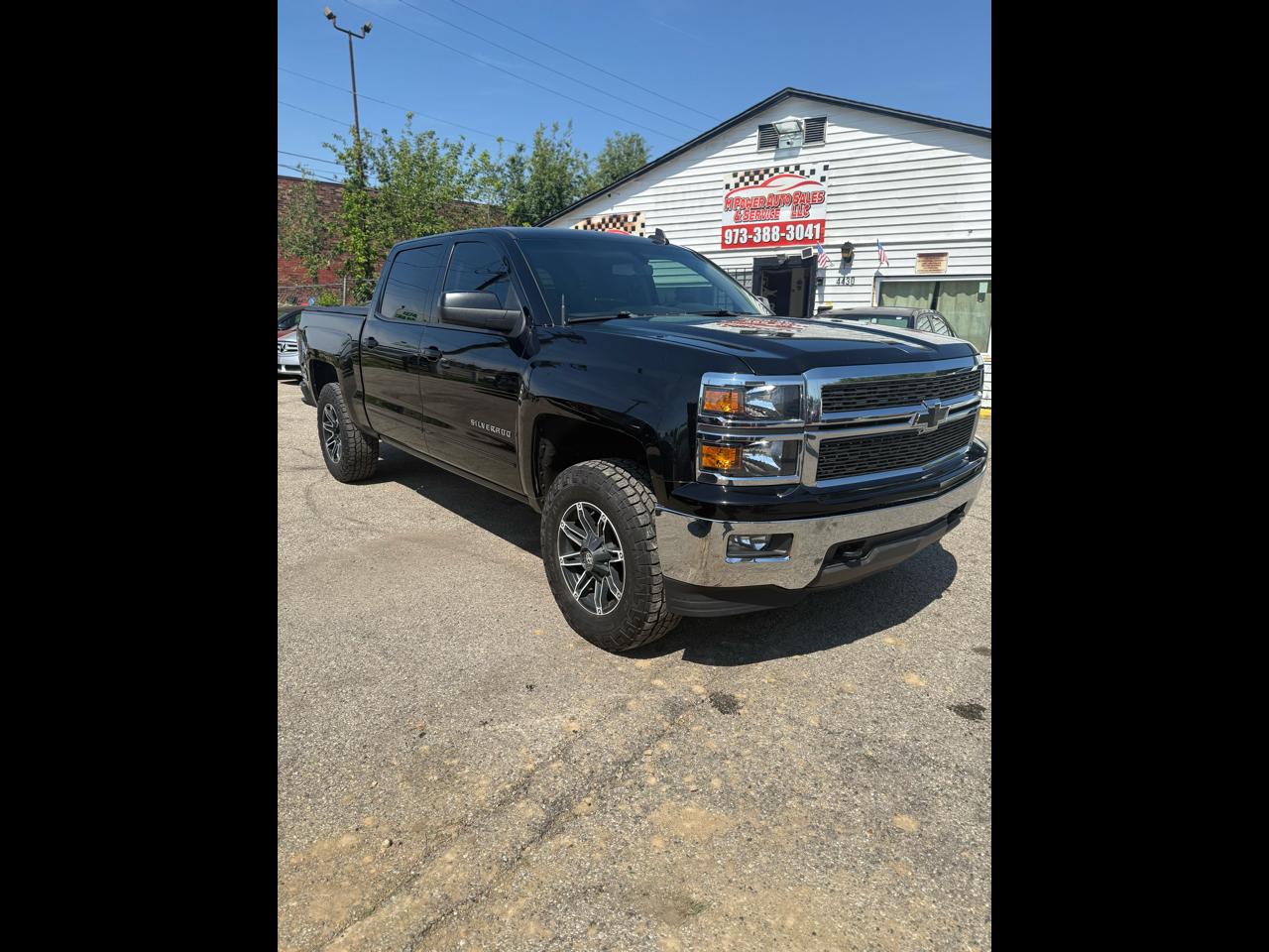Chevrolet Silverado 1500 LT Crew Cab Long Box 4WD 2015