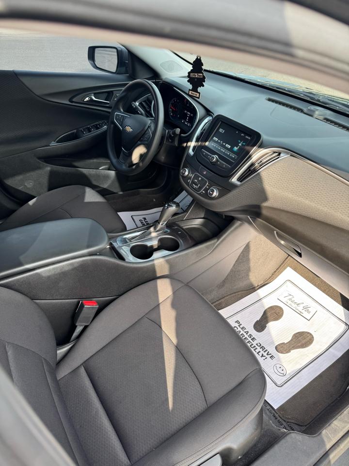 Chevrolet Malibu LS 2018