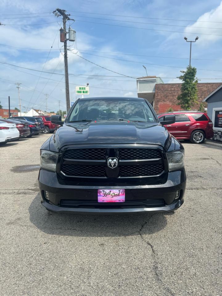 RAM 1500 2WD Crew Cab 140.5" Sport 2013