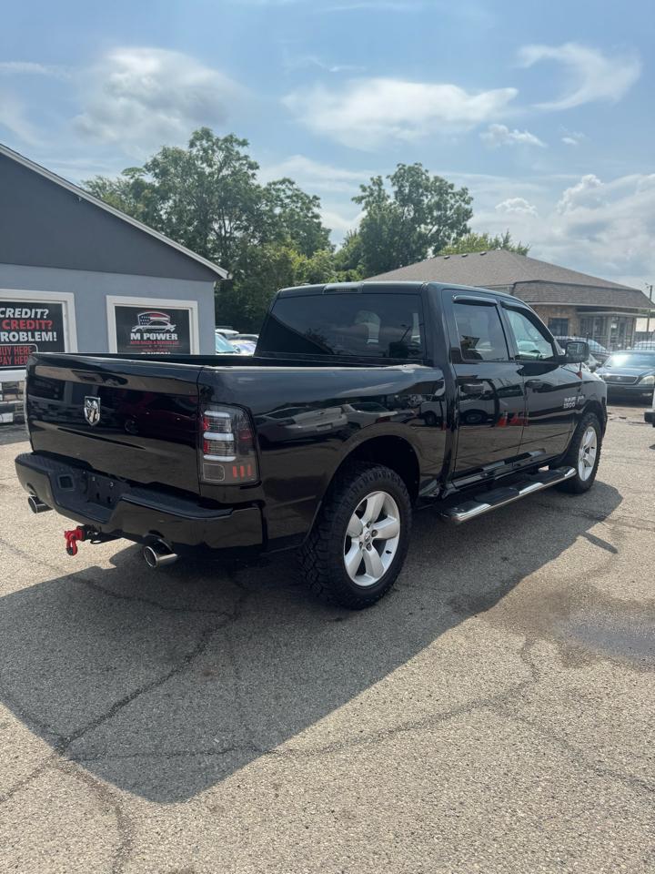 RAM 1500 2WD Crew Cab 140.5" Sport 2013