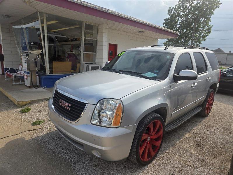2013 GMC Yukon 2WD SLT's photo