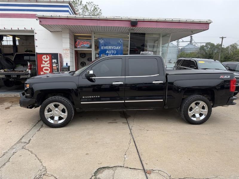 2017 Chevrolet Silverado 1500 LTZ Crew Cab 4WD