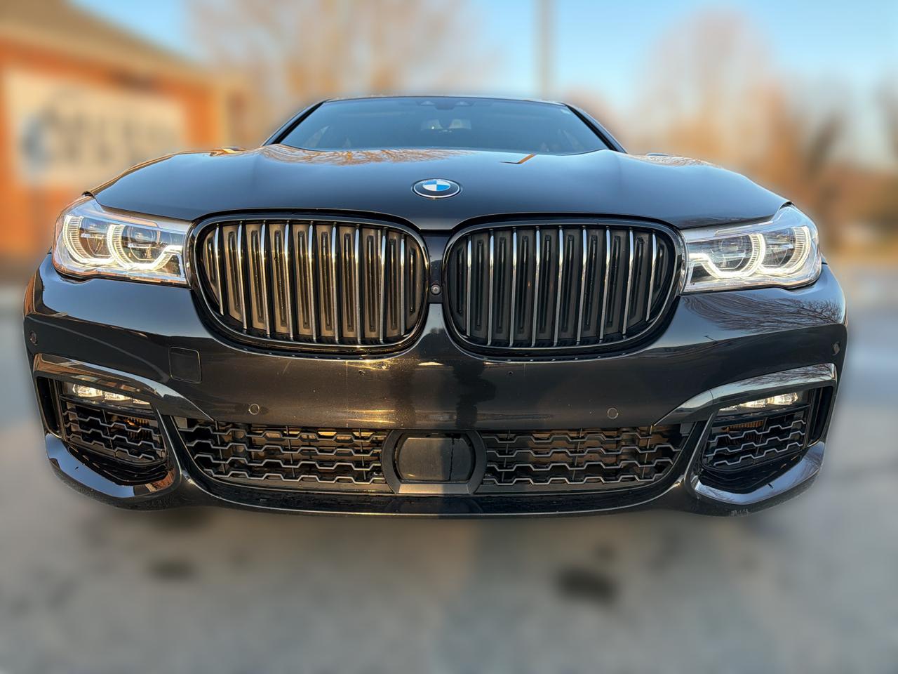 BMW 7-Series 750i xDrive 2019