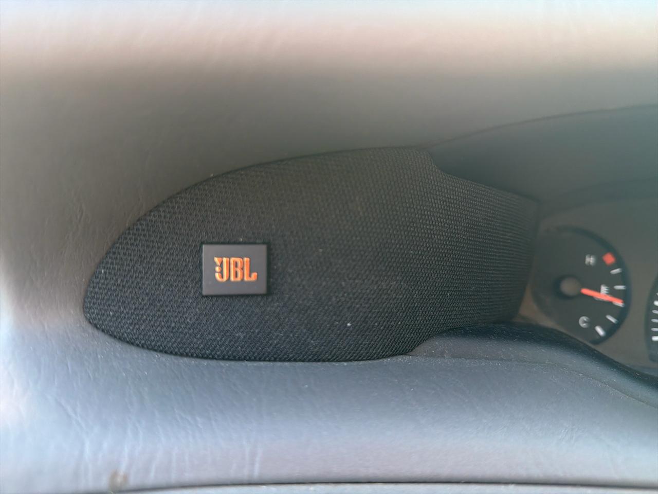 Toyota Avalon XL 2003