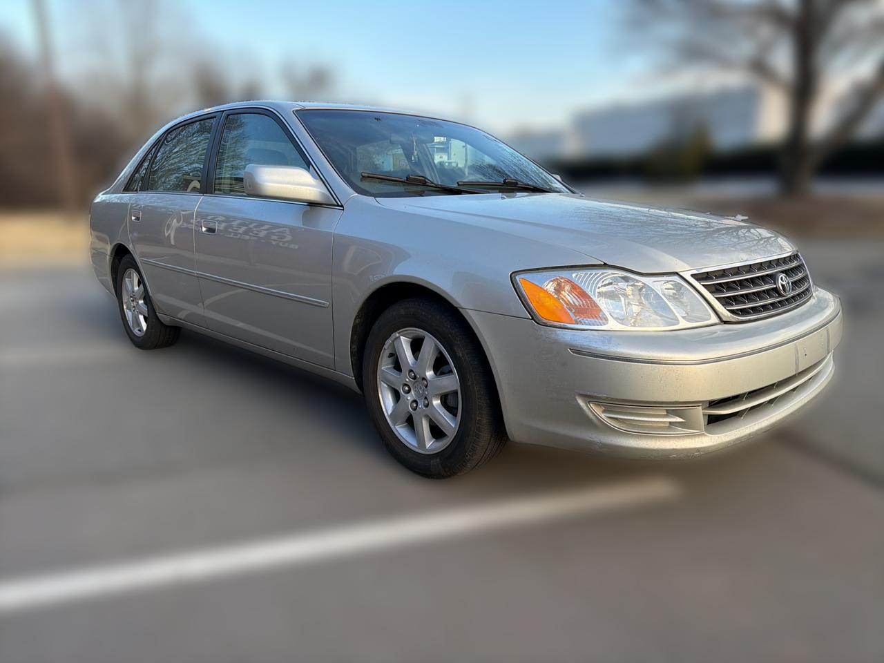 Toyota Avalon XL 2003