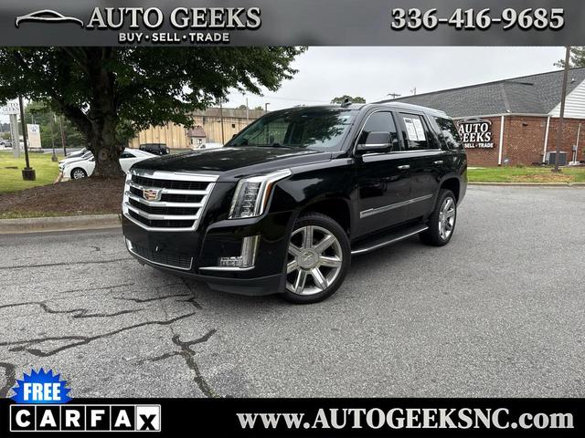 Black 2017 Cadillac Escalade Luxury 4WD SUV / Crossover Four-Wheel Drive Automatic