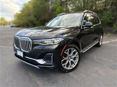 2021 BMW X7 