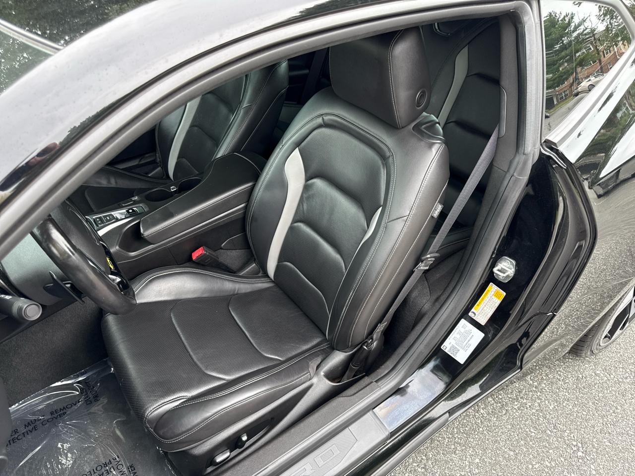 2022 Chevrolet Camaro 2LT - Photo 9