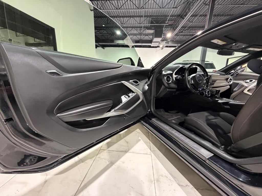 Chevrolet Camaro 1LS Coupe 6M 2018