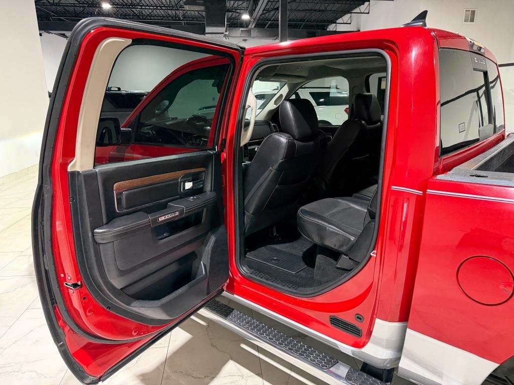 RAM 1500 Laramie Crew Cab SWB 2WD 2017