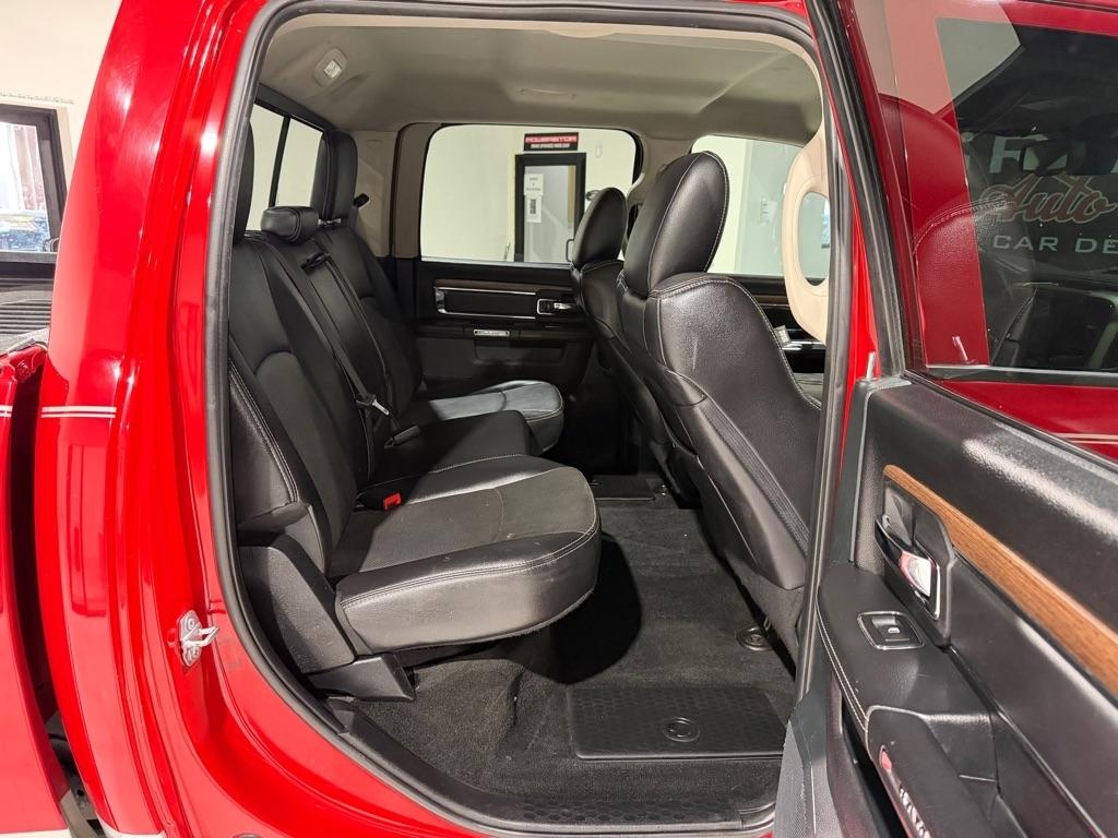 RAM 1500 Laramie Crew Cab SWB 2WD 2017