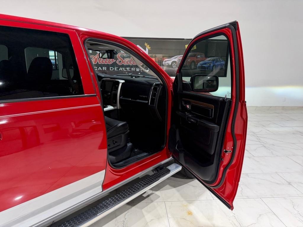 RAM 1500 Laramie Crew Cab SWB 2WD 2017