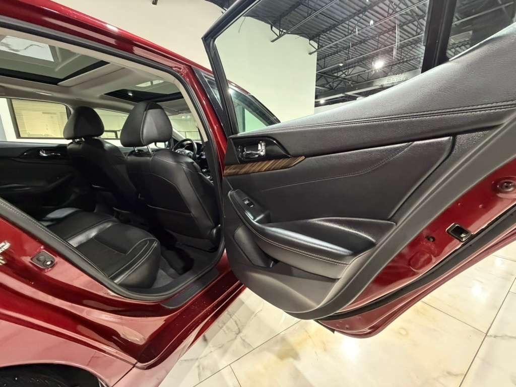 Nissan Maxima Platinum 2017