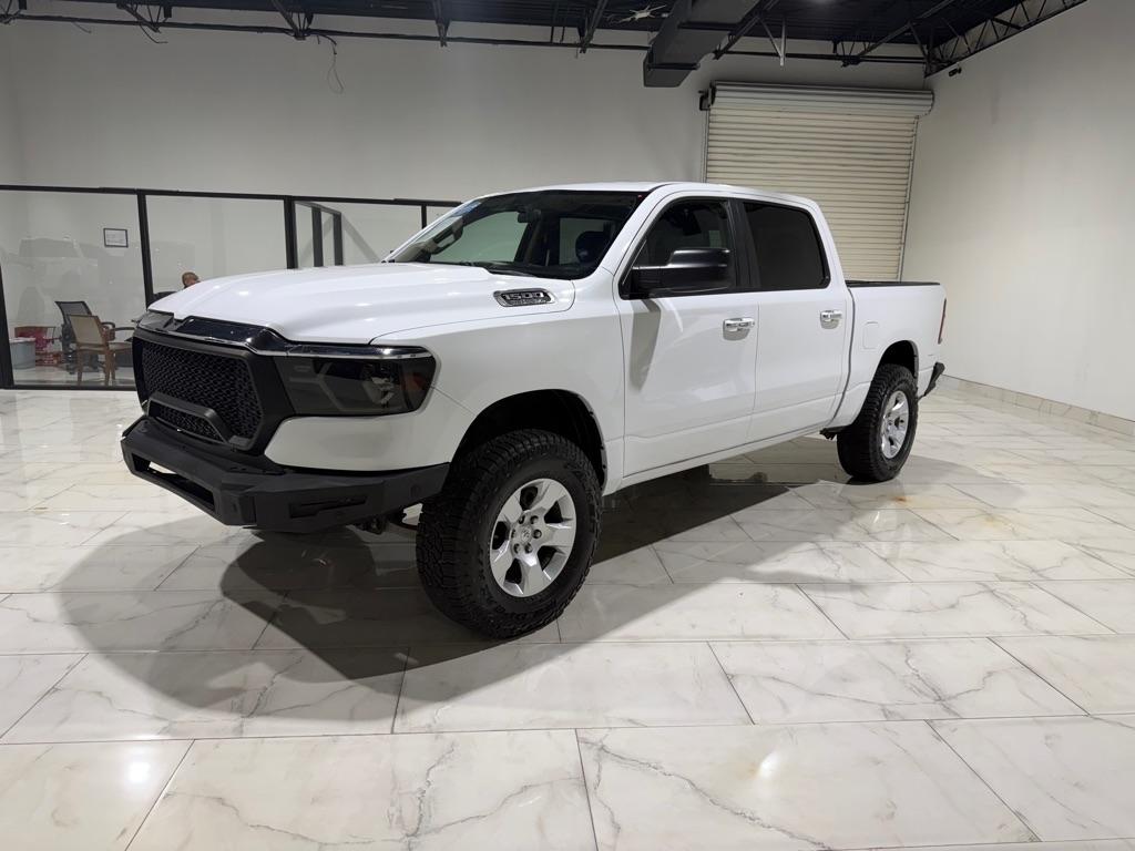 RAM 1500 Big Horn Crew Cab SWB 2WD 2020