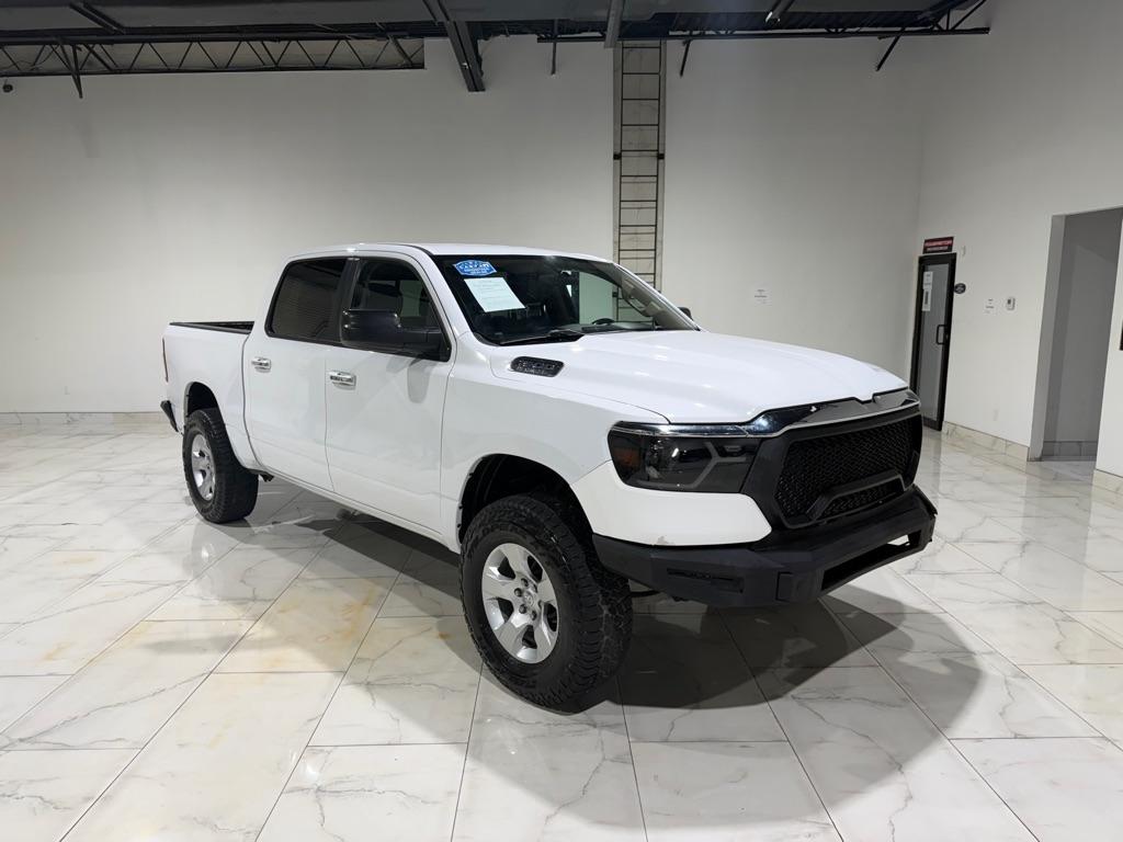 RAM 1500 Big Horn Crew Cab SWB 2WD 2020