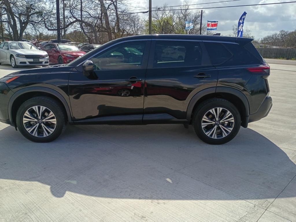 Nissan Rogue SV 2022