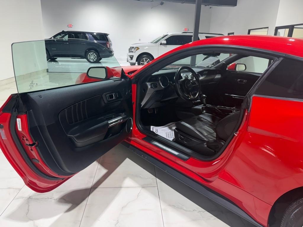 Ford Mustang EcoBoost Premium Coupe 2022