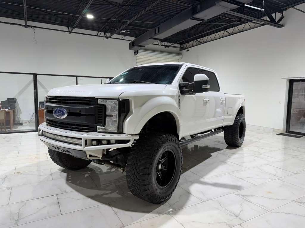 2017 Ford F-250 SD Lariat Crew Cab 4WD