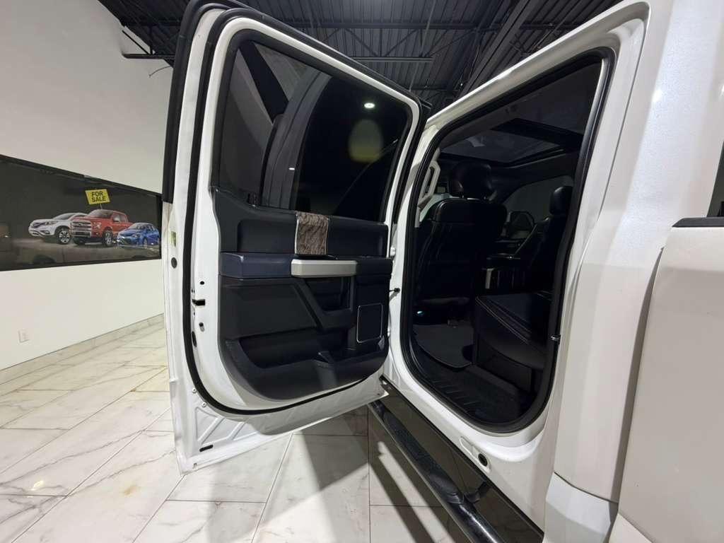 Ford F-250 SD Lariat Crew Cab 4WD 2017