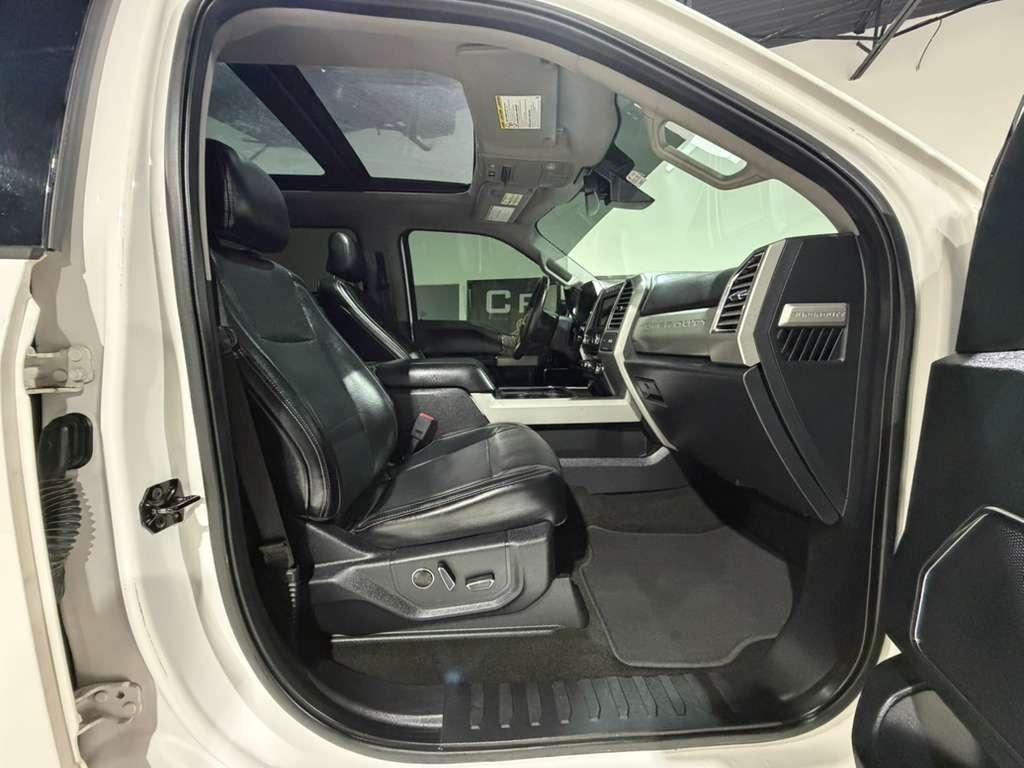 Ford F-250 SD Lariat Crew Cab 4WD 2017