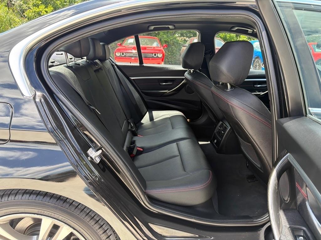 BMW 3-Series 330i SULEV Sedan 2018