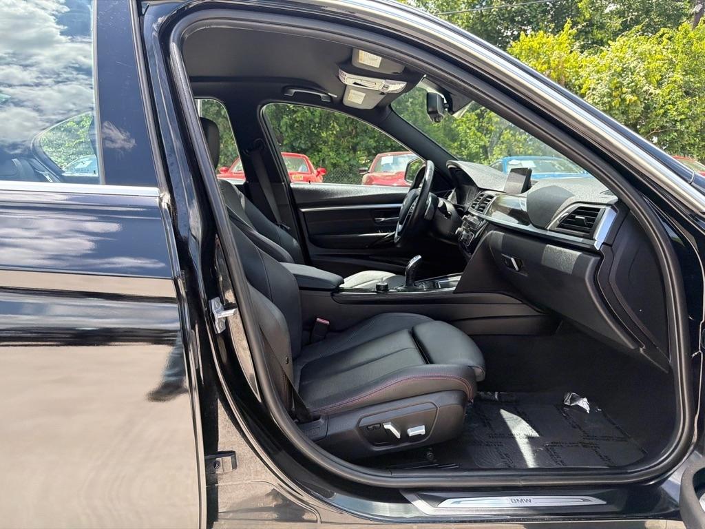 BMW 3-Series 330i SULEV Sedan 2018