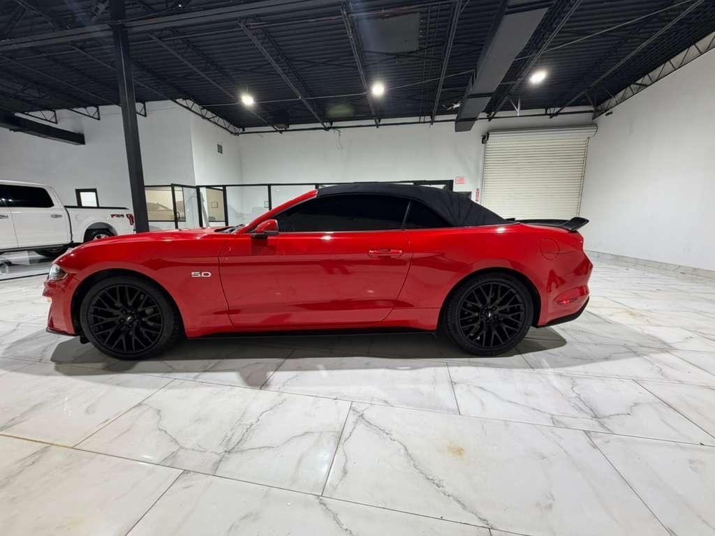 Ford Mustang GT convertible 2019