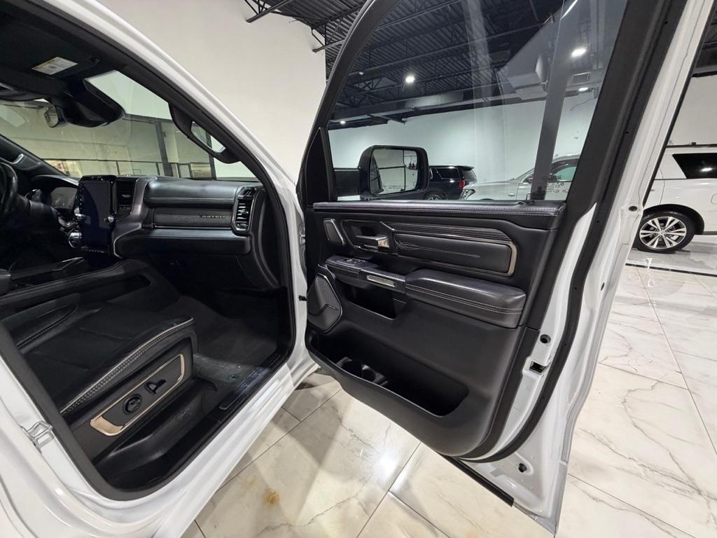 RAM 1500 Limited Crew Cab SWB 4WD 2019