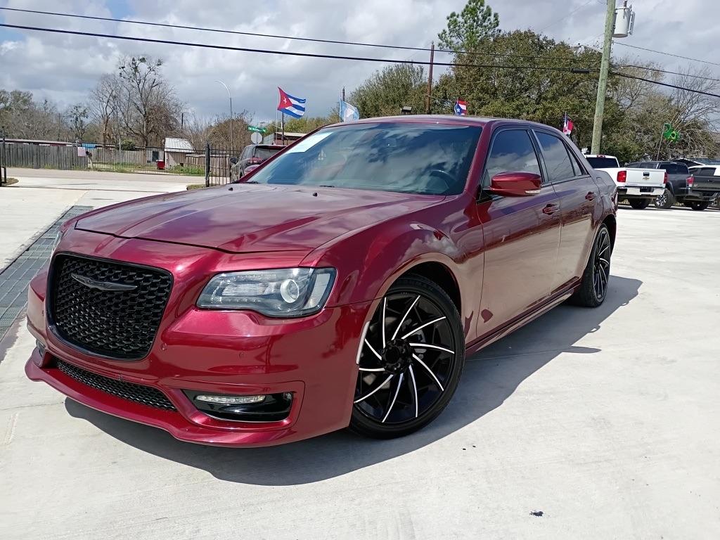 2022 Chrysler 300 Touring L