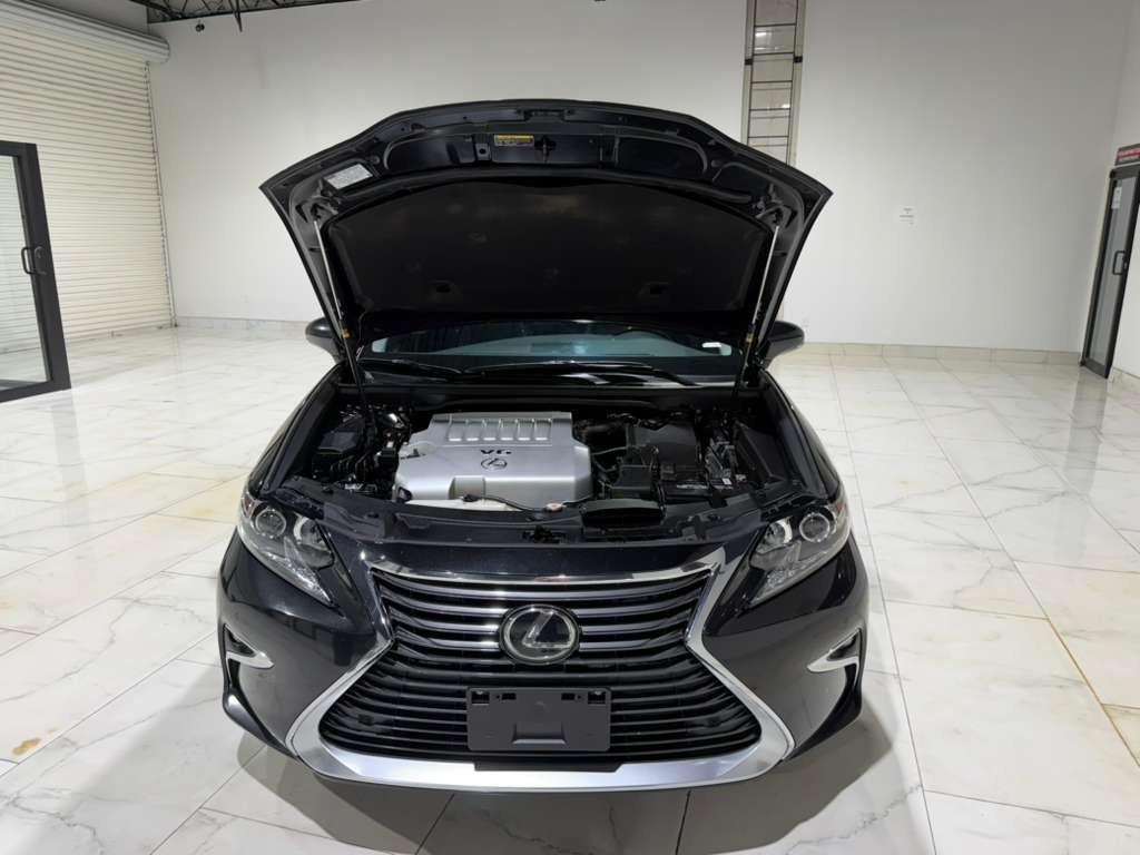 Lexus ES 350 Sedan 2018