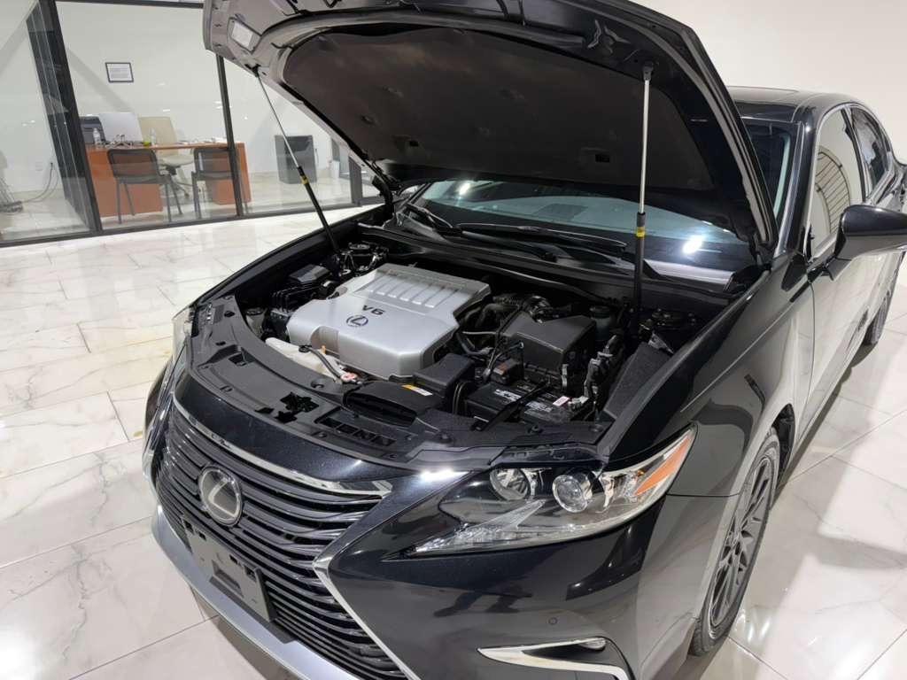 Lexus ES 350 Sedan 2018
