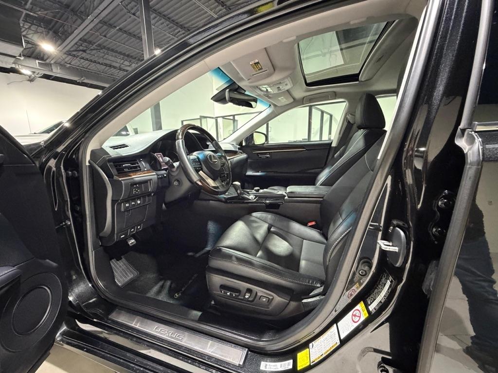 Lexus ES 350 Sedan 2018