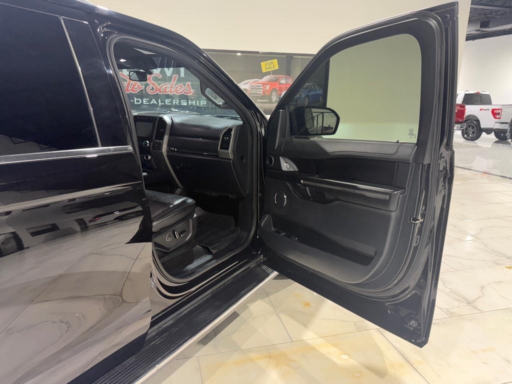 Ford Expedition XLT 2WD 2019