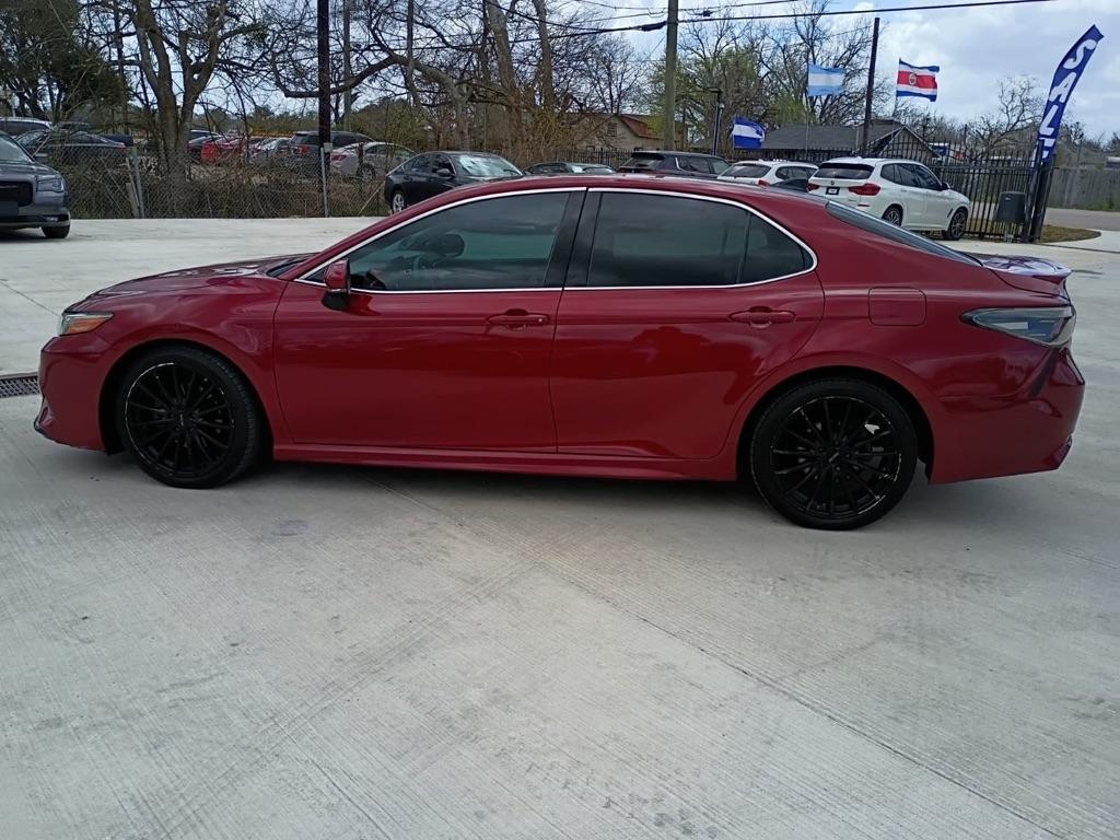 Toyota Camry XLE V6 2018