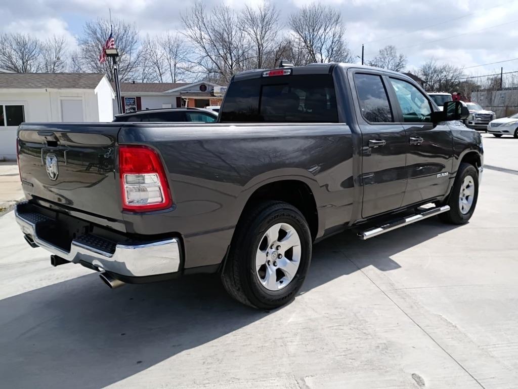 RAM 1500 Big Horn Quad Cab 2WD 2021