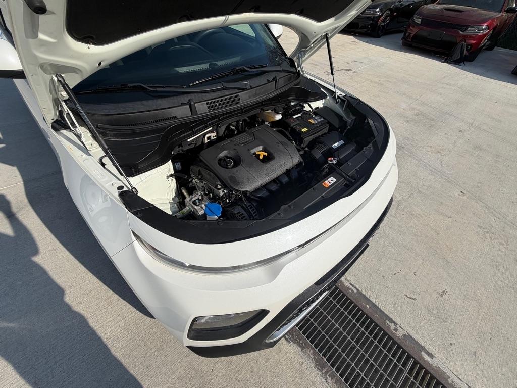 Kia Soul LX CVT 2022