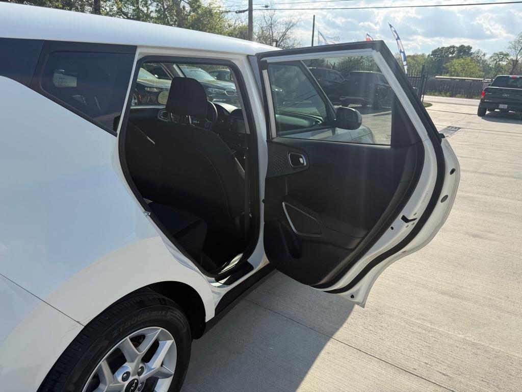 Kia Soul LX CVT 2022